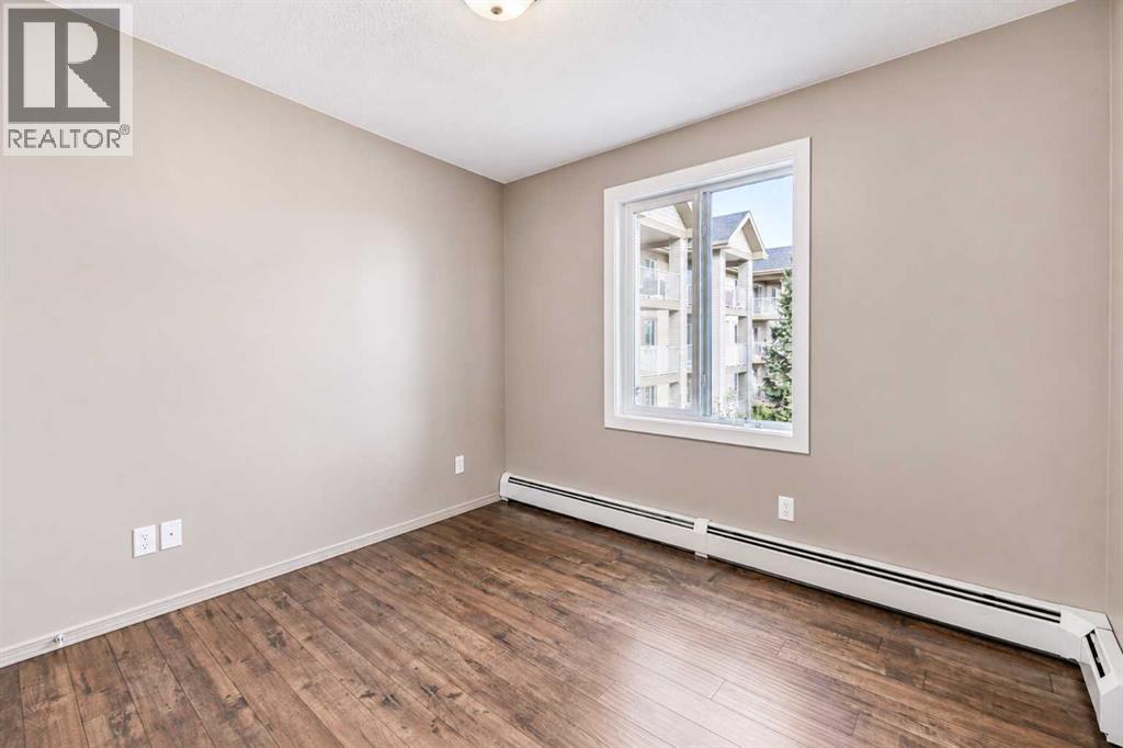 60 Lawford Avenue Property Photo 30