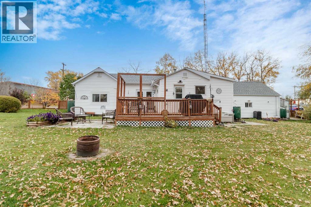 623 3 Avenue Property Photo 24