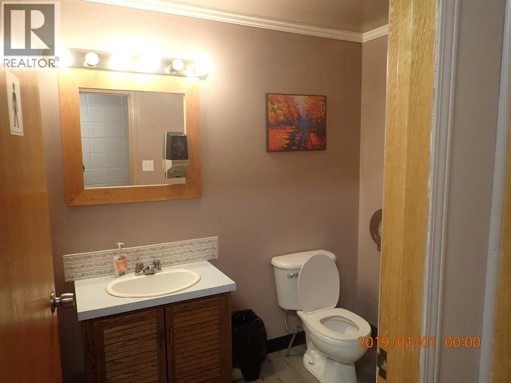 4920 50 Street Property Photo 26