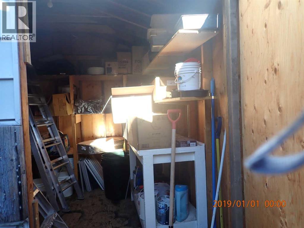 4920 50 Street Property Photo 39