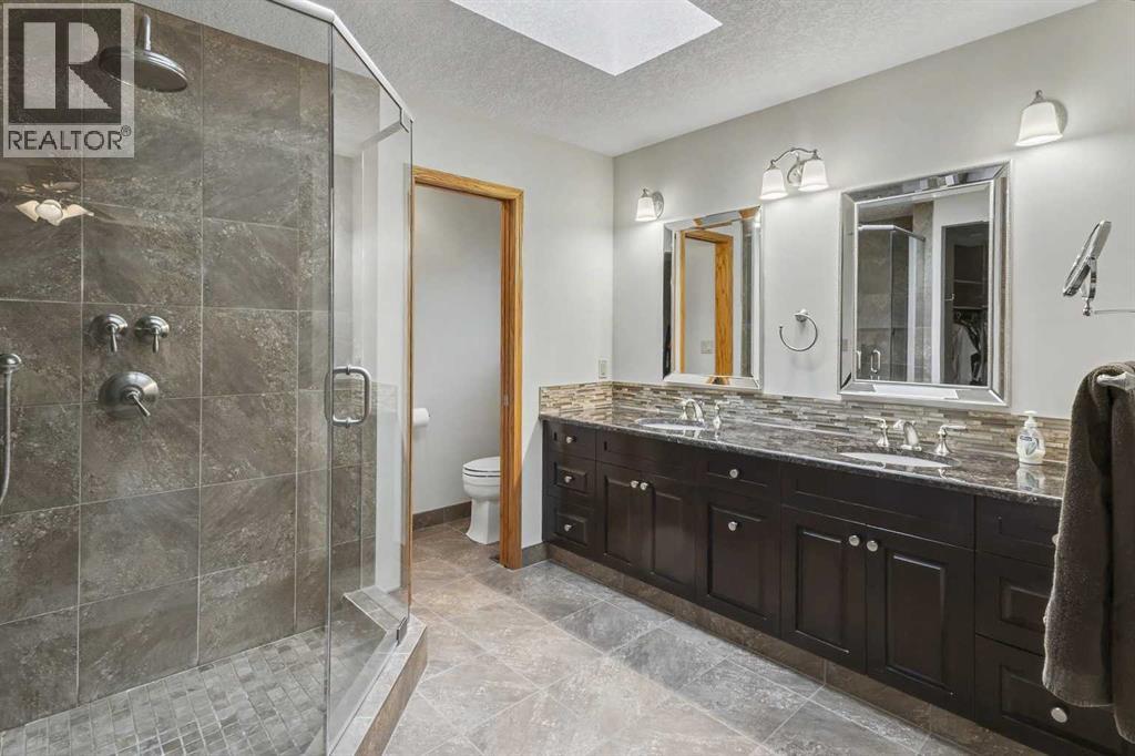 28 Edenstone Way Nw Property Photo 26