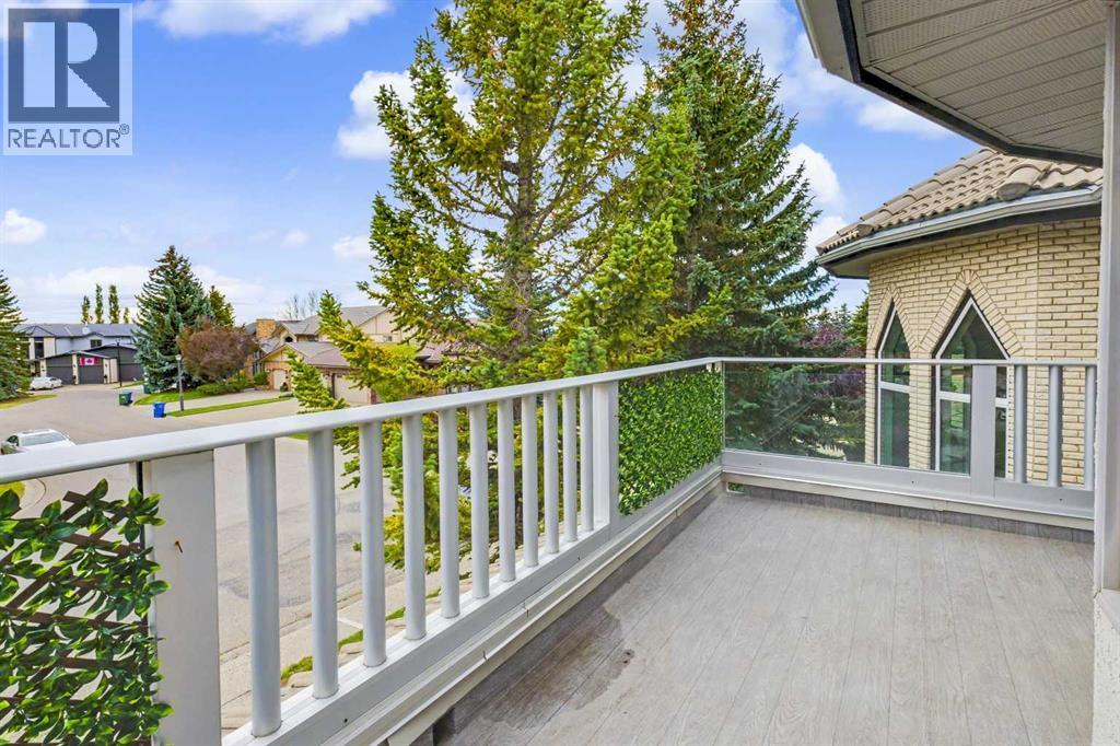 28 Edenstone Way Nw Property Photo 33