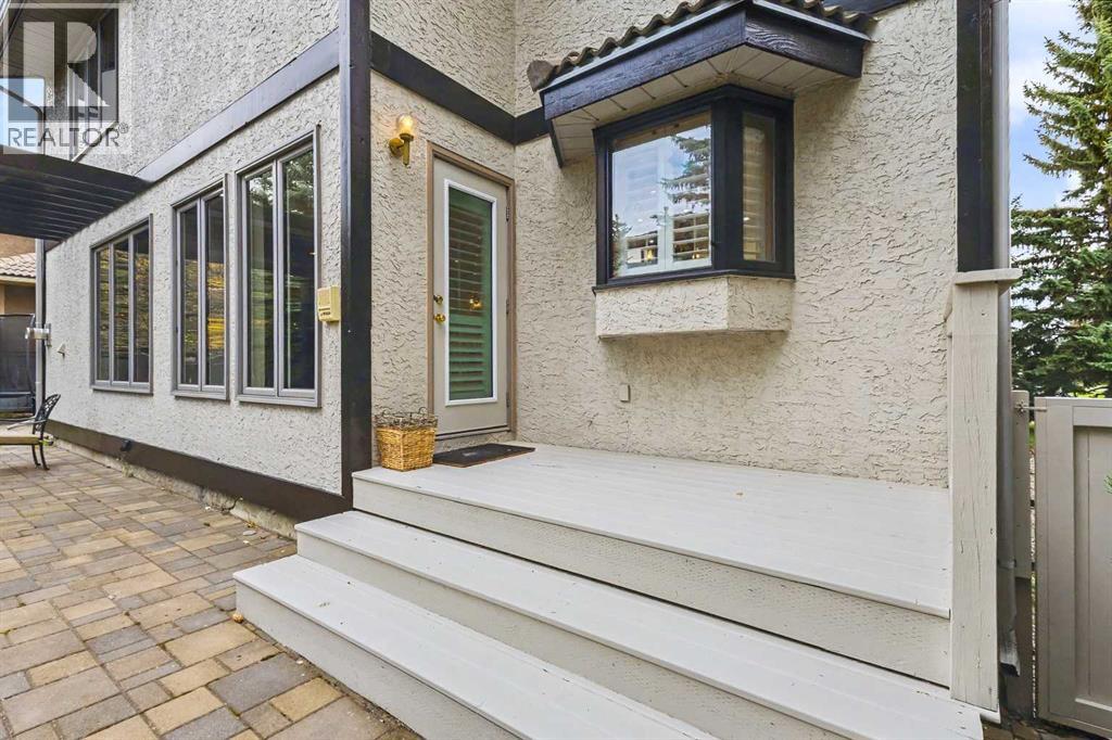 28 Edenstone Way Nw Property Photo 43