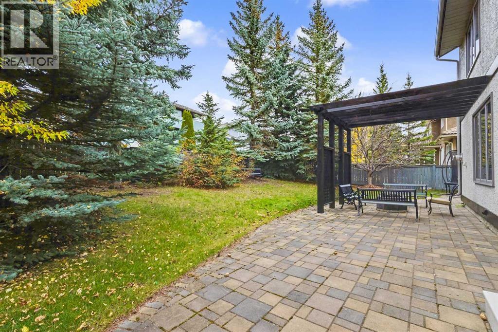 28 Edenstone Way Nw Property Photo 44