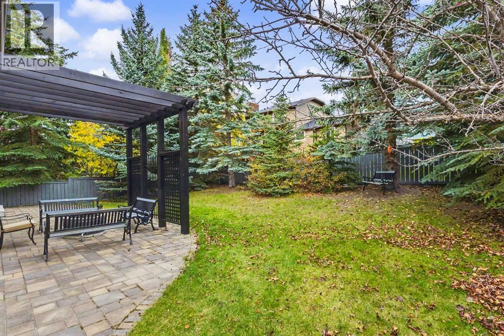 28 Edenstone Way Nw Property Photo 45