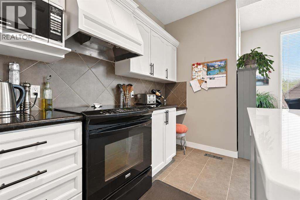 211 Royal Birch Way Nw Property Photo 6
