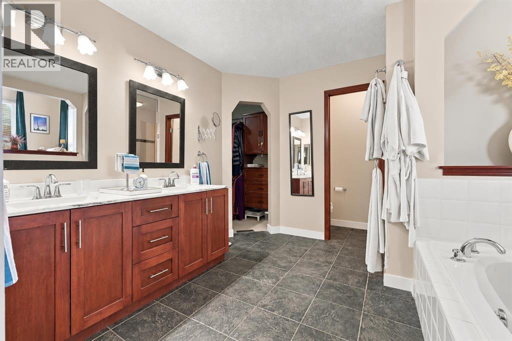 211 Royal Birch Way Nw Property Photo 20