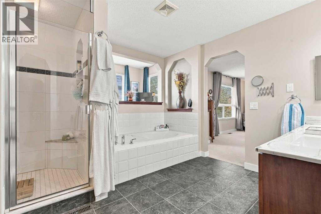 211 Royal Birch Way Nw Property Photo 21