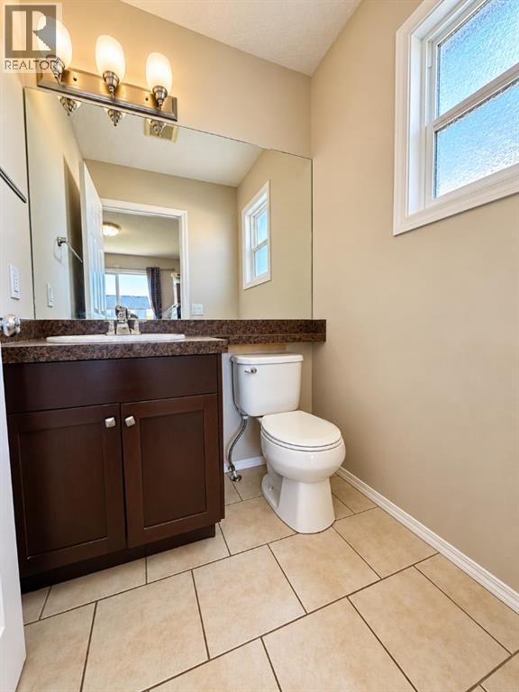 9527 93 Street Property Photo 18