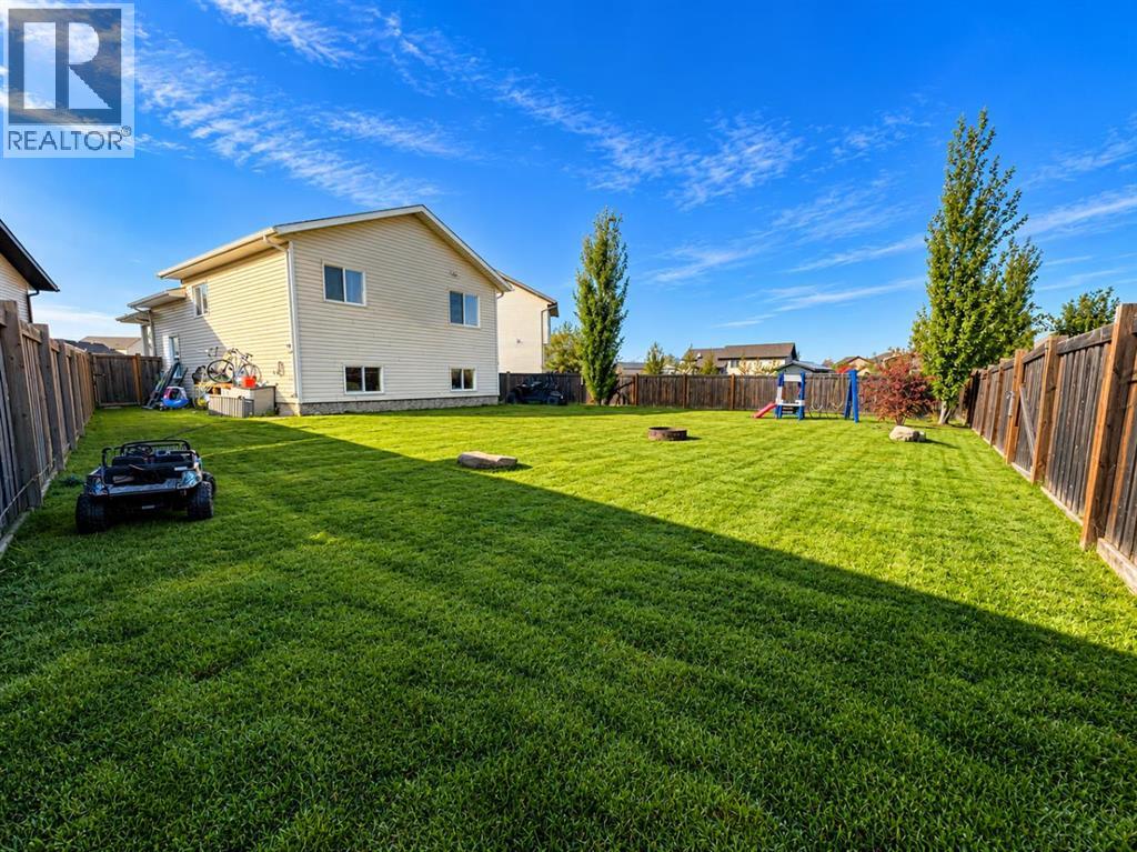 9527 93 Street Property Photo 26
