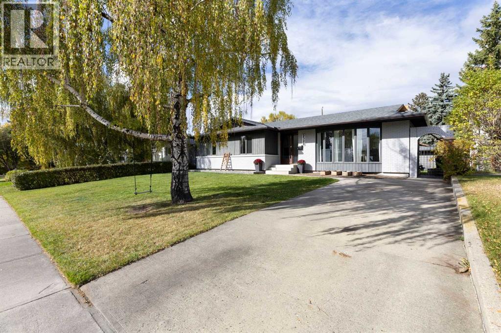2320 58 Avenue Sw Property Photo 10