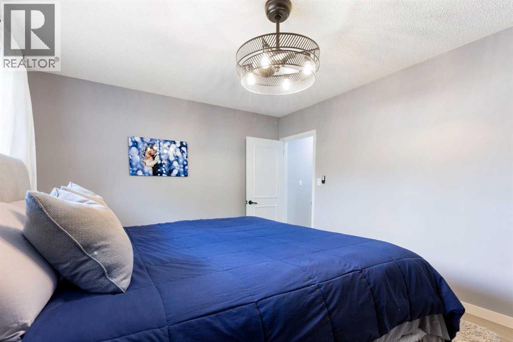 2320 58 Avenue Sw Property Photo 27