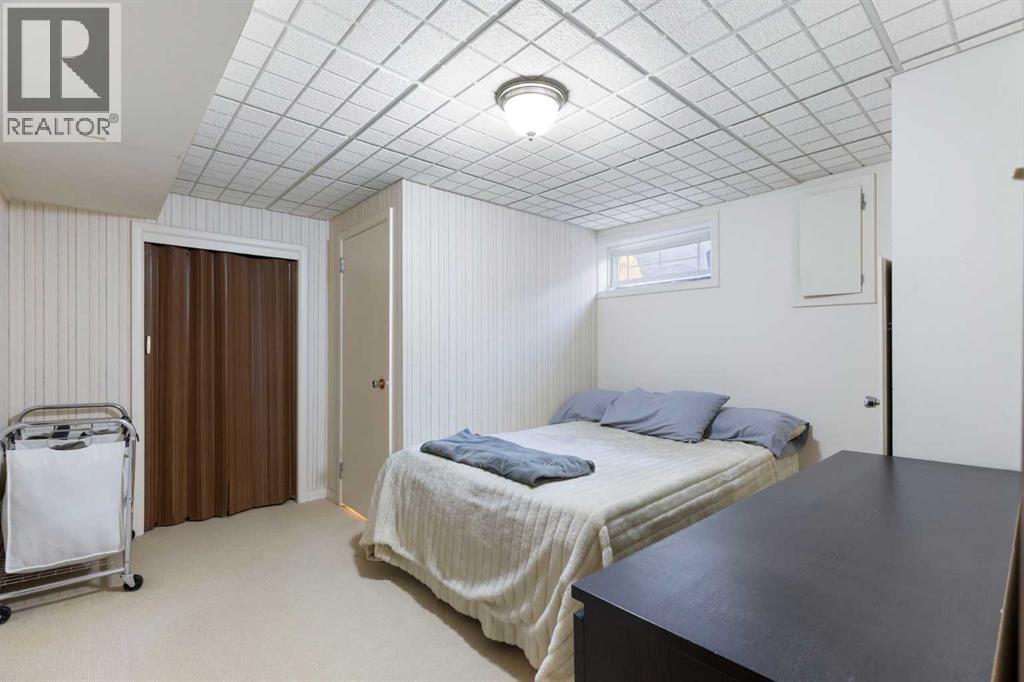 2320 58 Avenue Sw Property Photo 33