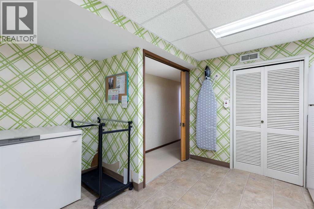 2320 58 Avenue Sw Property Photo 41
