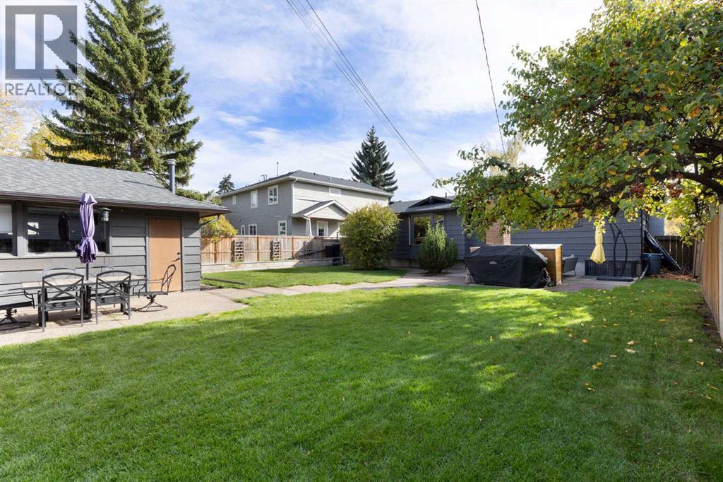 2320 58 Avenue Sw Property Photo 43