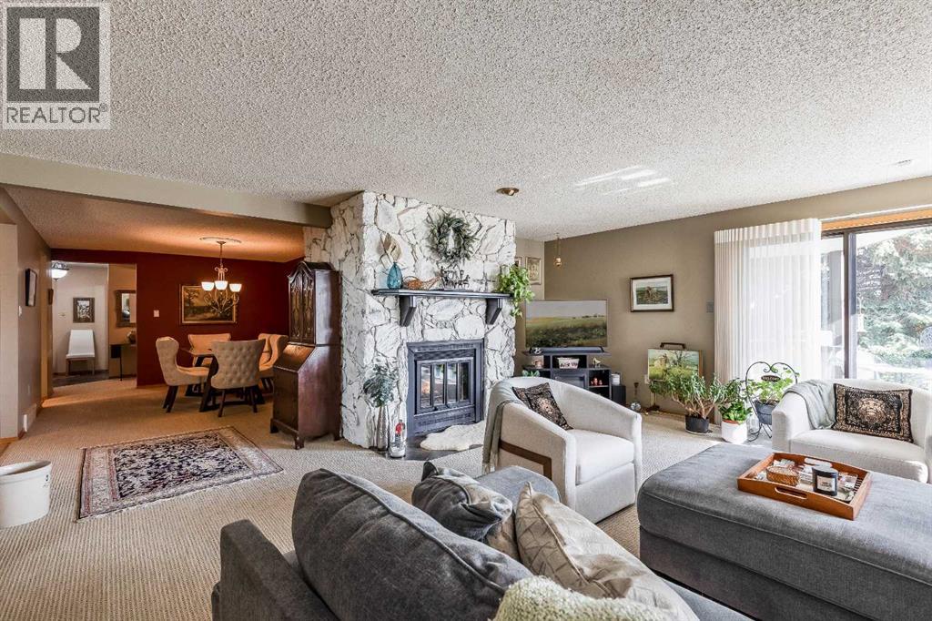 1165 16 Street Property Photo 1