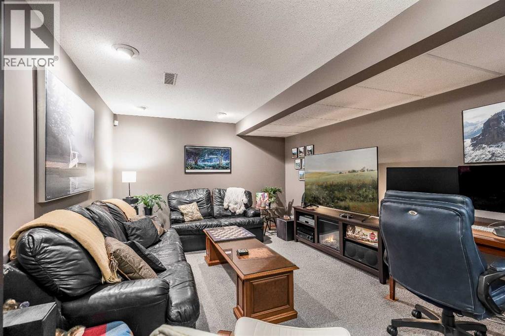 1165 16 Street Property Photo 38