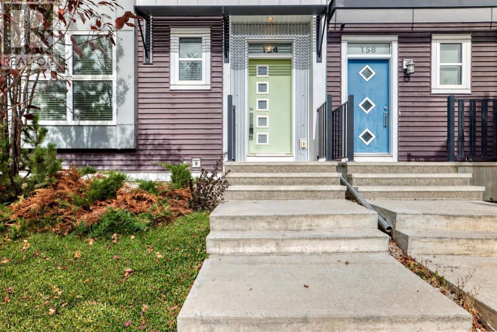 154 Livingston Avenue Ne Property Photo 2