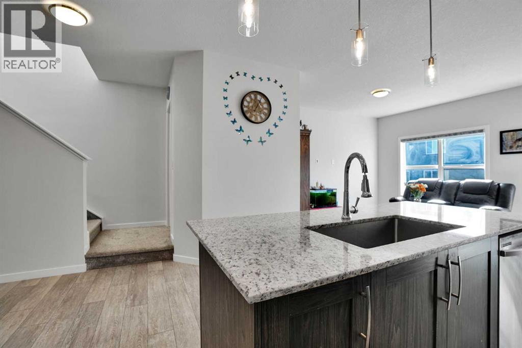 235 Clydesdale Avenue Property Photo 8