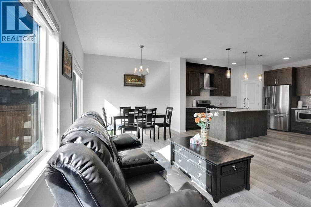 235 Clydesdale Avenue Property Photo 14