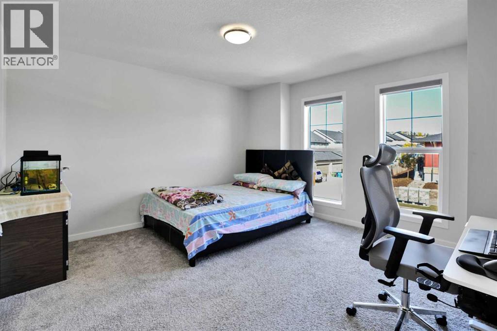 235 Clydesdale Avenue Property Photo 20