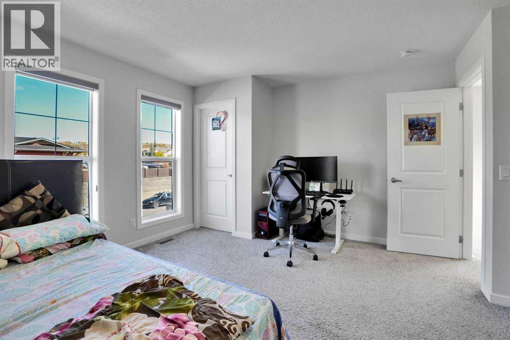 235 Clydesdale Avenue Property Photo 23