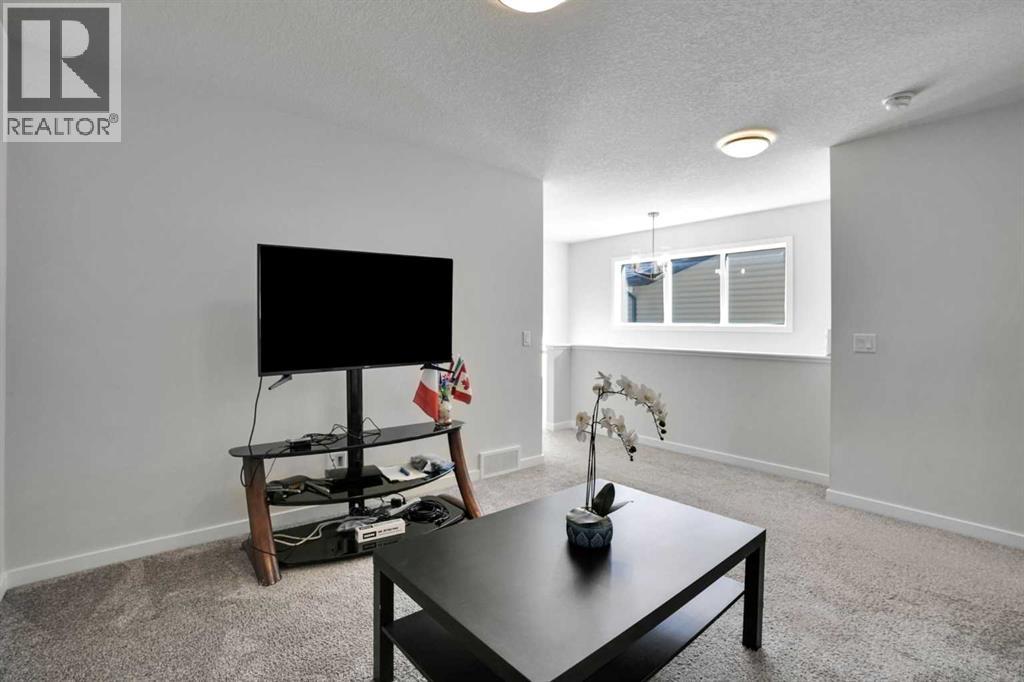 235 Clydesdale Avenue Property Photo 29