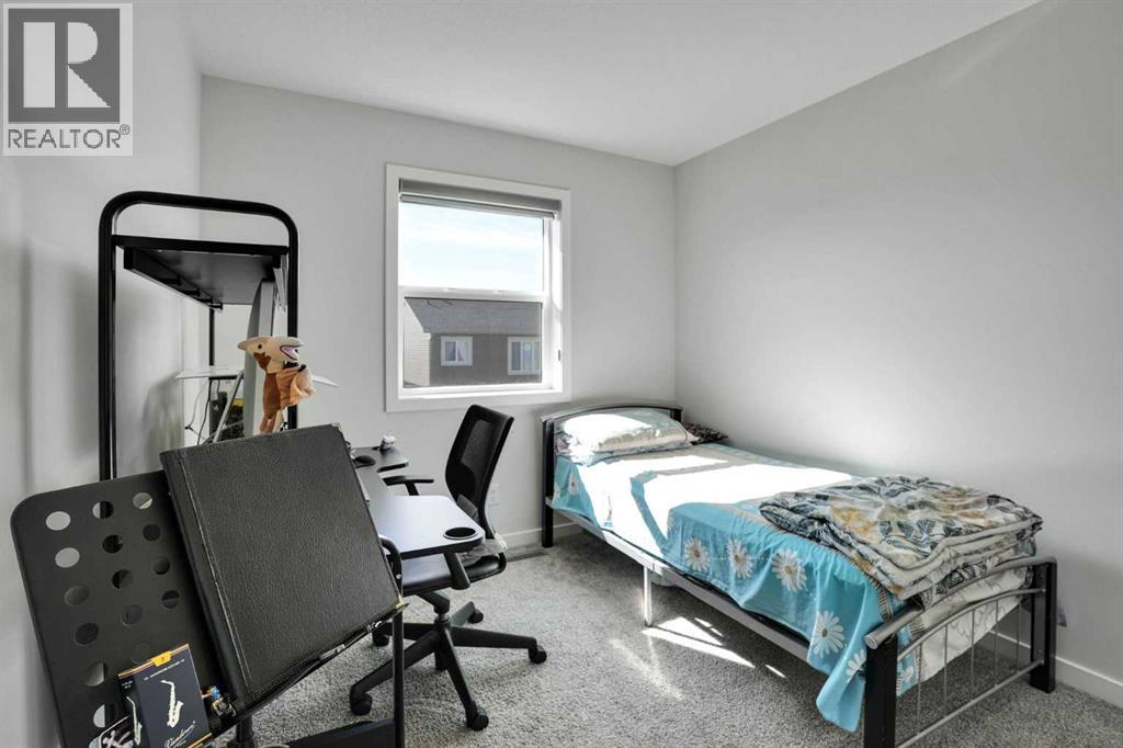 235 Clydesdale Avenue Property Photo 36