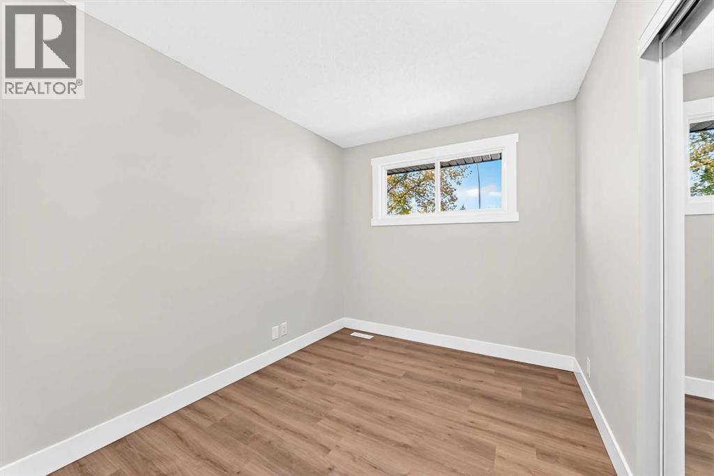 3320 60 Street Ne Property Photo 17