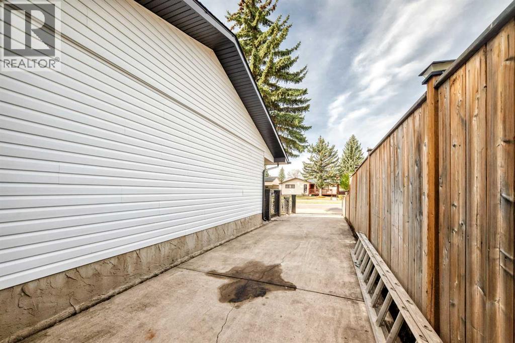 3320 60 Street Ne Property Photo 47