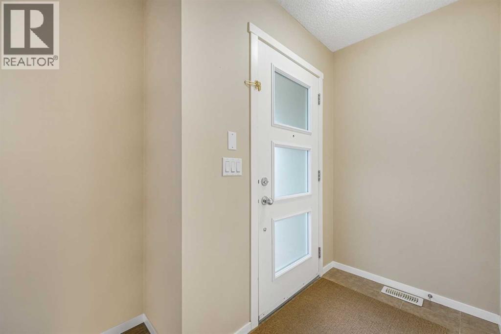 97 Marine Drive Se Property Photo 4
