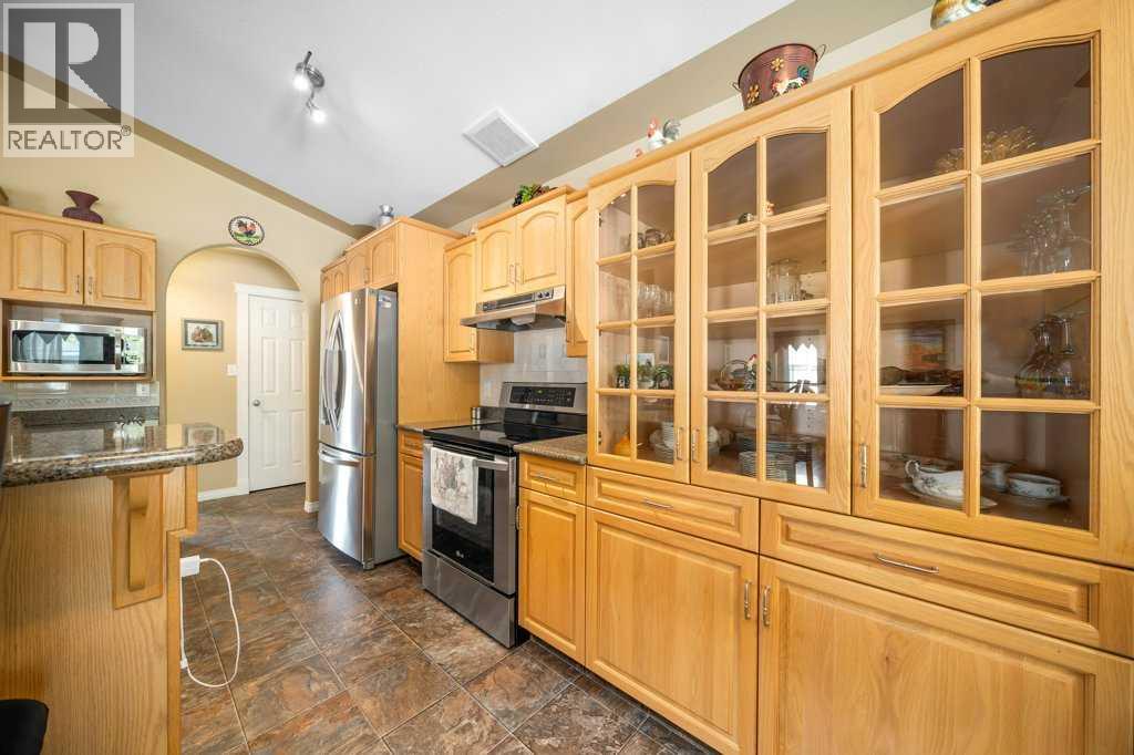 846 Spruce Way Se Property Photo 10