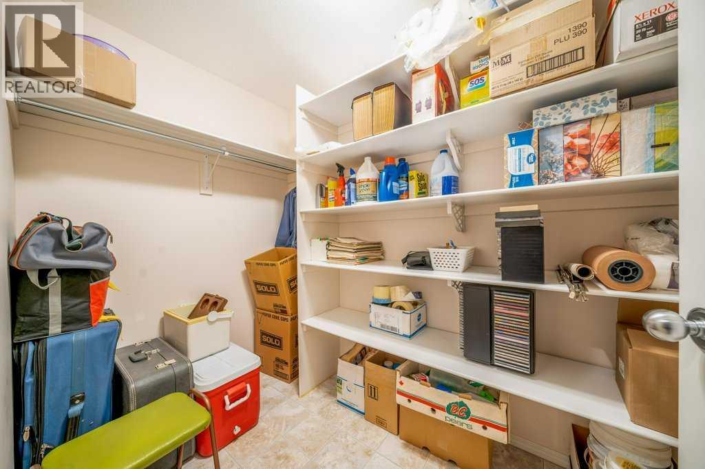 846 Spruce Way Se Property Photo 35