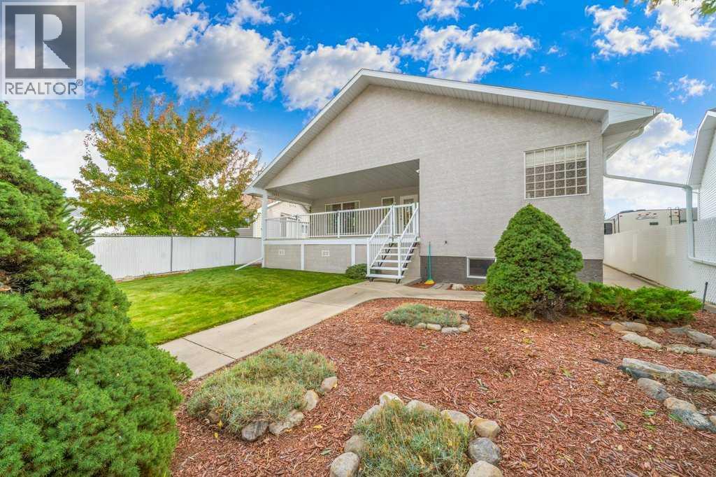 846 Spruce Way Se Property Photo 40