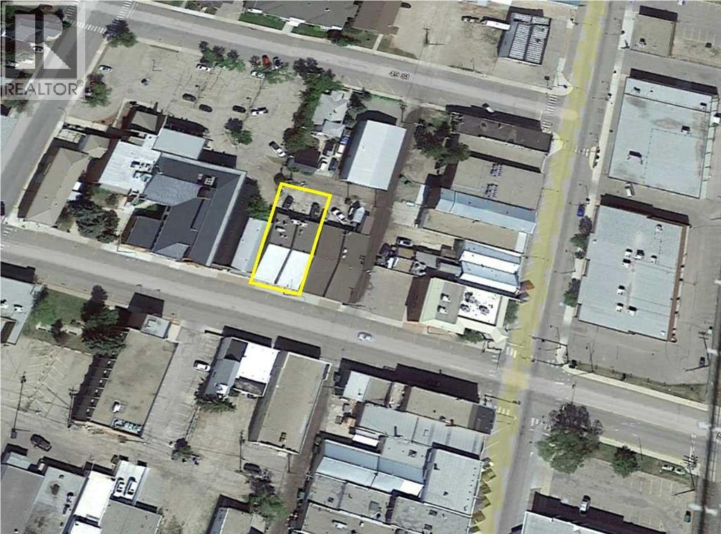 5018 50 Street Property Photo 1