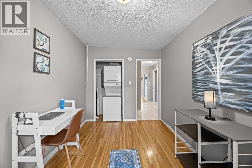 219 26 Avenue Ne Property Photo 19