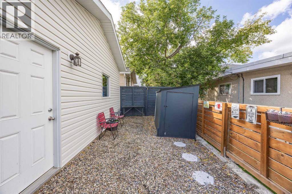 219 26 Avenue Ne Property Photo 39