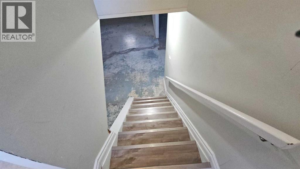 4709 Windsor Avenue Property Photo 15