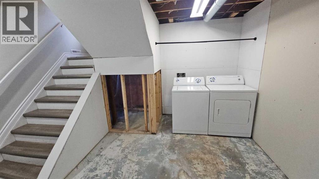 4709 Windsor Avenue Property Photo 17