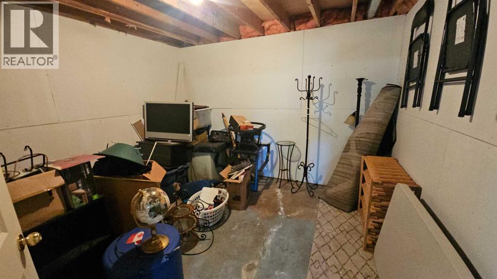 4709 Windsor Avenue Property Photo 18