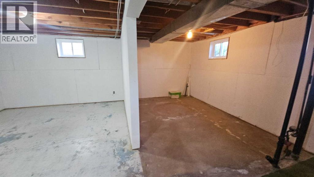 4709 Windsor Avenue Property Photo 19