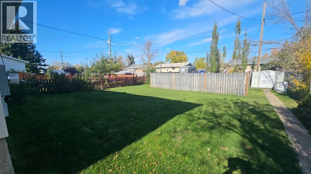 4709 Windsor Avenue Property Photo 24