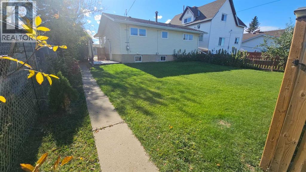 4709 Windsor Avenue Property Photo 30