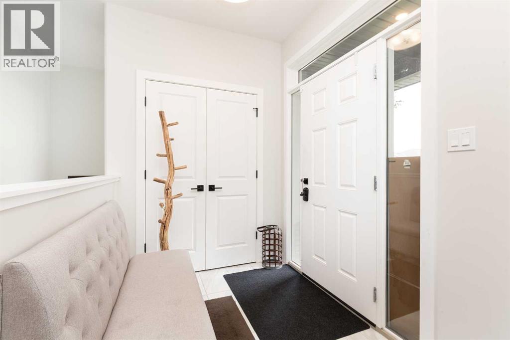 509 Riverhills Way W Property Photo 2