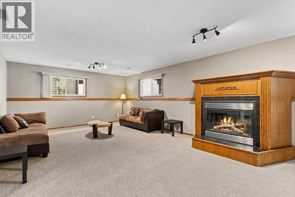 130 Oaklands Crescent Property Photo 19
