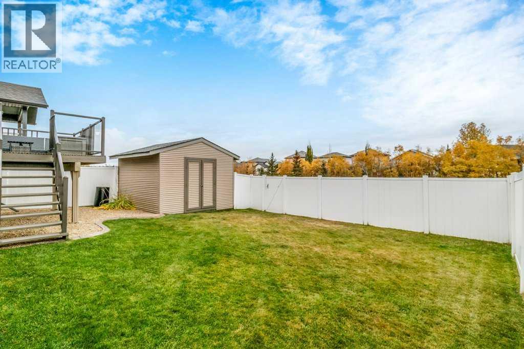 130 Oaklands Crescent Property Photo 30