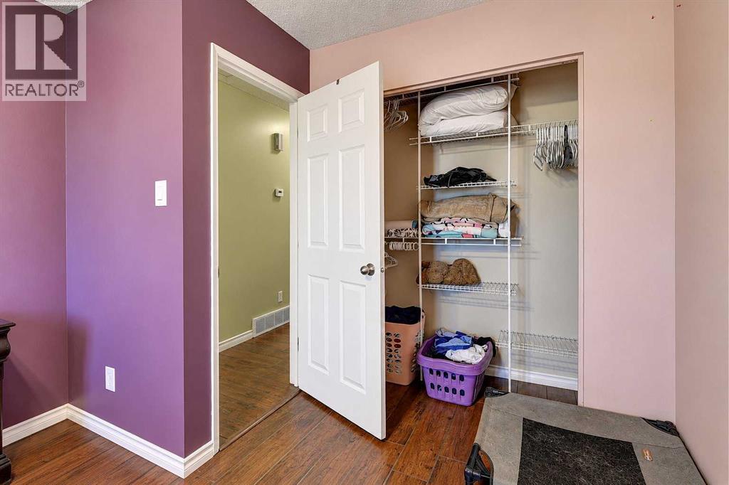 9412 83 Avenue Property Photo 15