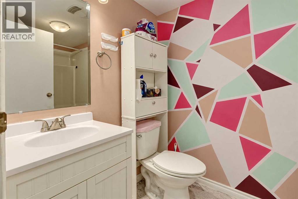 9412 83 Avenue Property Photo 19
