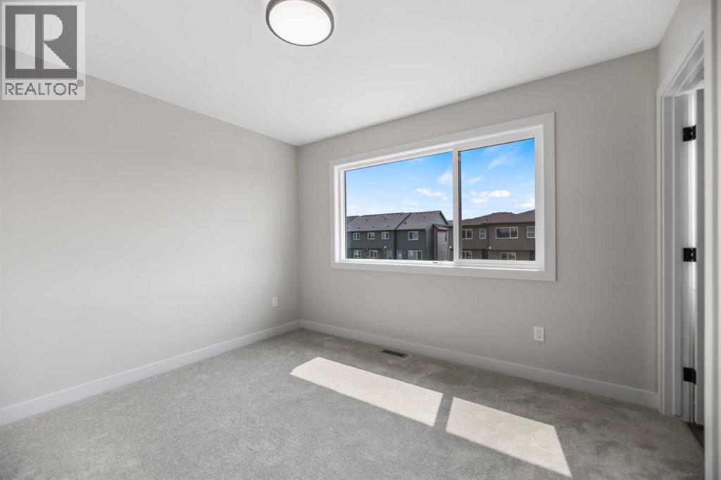 17 Savanna Place Ne Property Photo 16