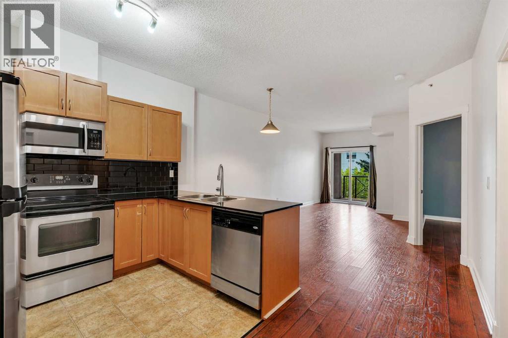 11811 Lake Fraser Drive Southeast Property Photo 12